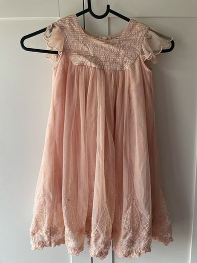 Peach tulle dress with applique and scalloped cap sleeves