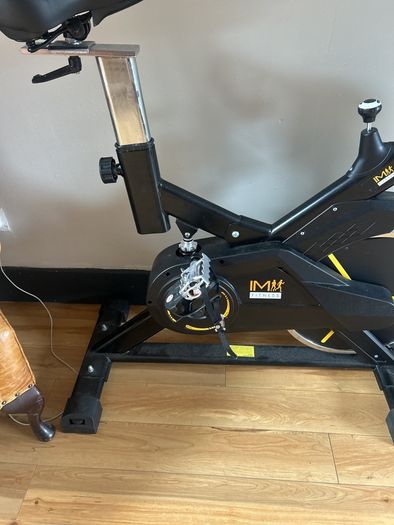 Spin bike