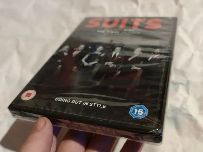 Brand New Suits Season 9 Dvd Boxset