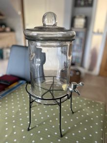 Glass Drink's Dispenser