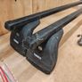 Thule 760 square bars 108 cm with Thule 751 foot pack Image 3