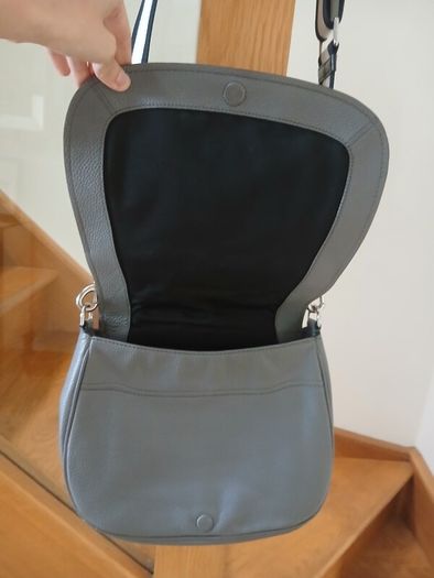 Marc Jacobs Leather Bag.