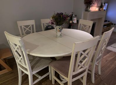 Rustic extendable Dining Table 7 chairs