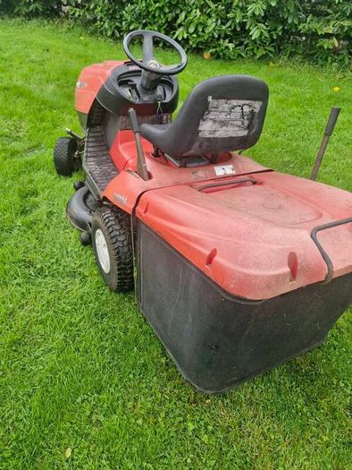 Castlegarden ride on mower Delivery available