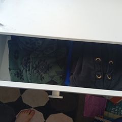 bedroom drawers
