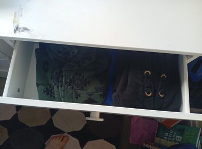 bedroom drawers