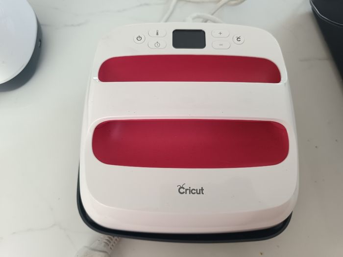 Circut Maker and Circut Heat Press