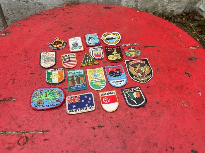 badges