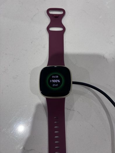 Fitbit Versa 3