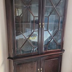 Mahogany Corner Unit / display cabinet