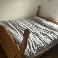 Solid wood king size bed