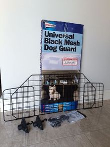 Mesh dog car guard