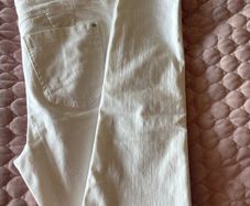 Ladies M&S White Skinny Magic Jeans Size 14