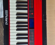 Roland digital piano