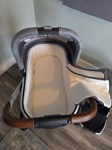 Uppababy Vista