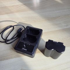 Fujisu X-T battery + charger