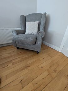 queen Ann chair