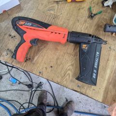 Spit p370 Spitfire concrete/ Steel nail gun
