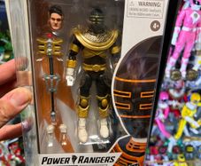 Power rangers lightning collection Gold Zeo Ranger