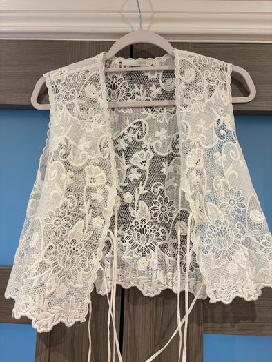 zara lace waistcoat