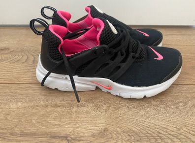 Adidas girls trainers UK 2.5