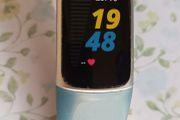 Fitbit Charge 5