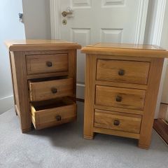 Solid wood bedside lockers