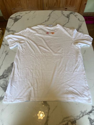 Adidas Man Utd T shirt size M
