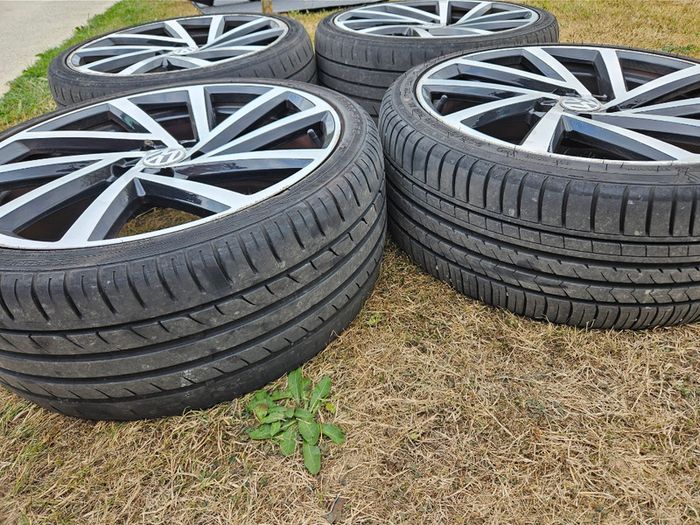 Volkswagen Style 19" Spielberg for Golf / Jetta / Passat