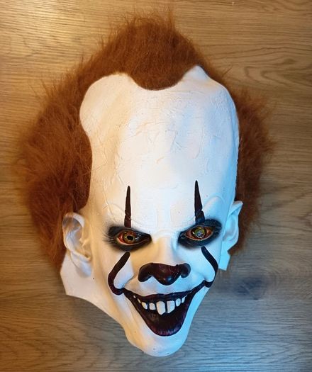 Trick or Treat Studios Penneywise (IT) deluxe mask