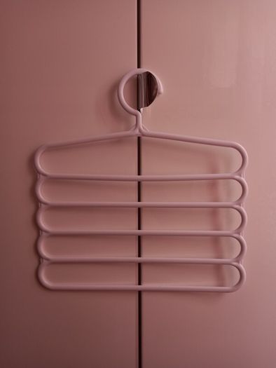 Clothes hanger / Hijab hanger