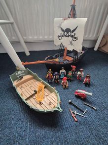 palymobil pirate ships and figures