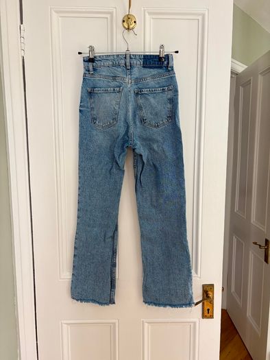 Cropped Flare Jeans Bershka