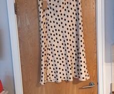 Gallery Skirt.  S.16.  B.N.W.T