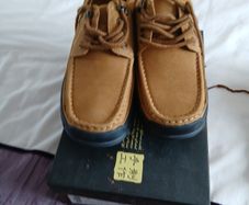 man's leather shoes