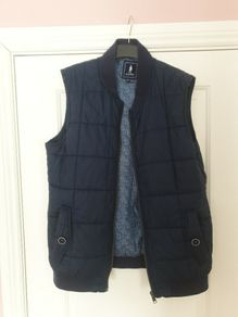 Mens sleeveless jacket