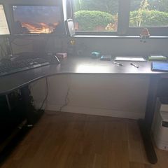 IKEA BEKANT Electric Corner Desk
