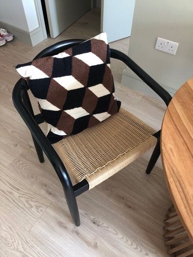 Dining table and 4 chairs
