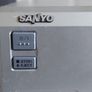 Sanyo 2 Head Long Play VHS Video Player, Model VHR-M292, in very good condition and seems to be working fine Image 3
