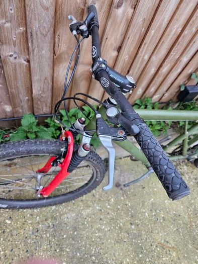 Long tail cargo bike