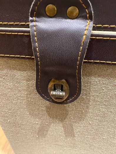 Storage box