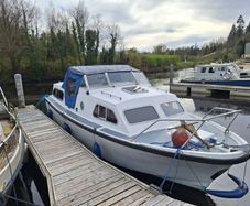 Elysian 27 cruiser