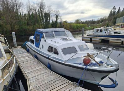 Elysian 27 cruiser