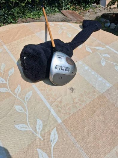 golf stand bag and clubs