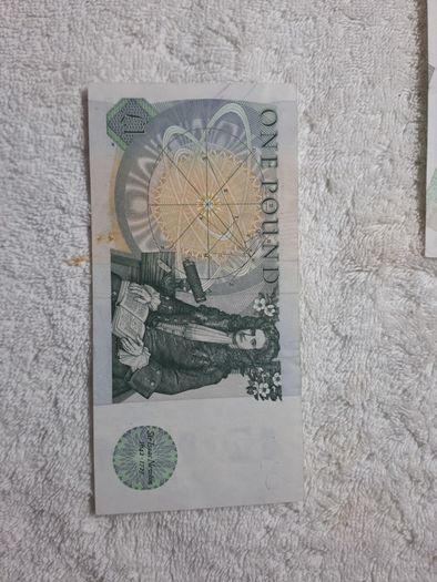 Bank notes