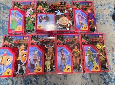 Dungeons and dragons figures 40th anniversary set
