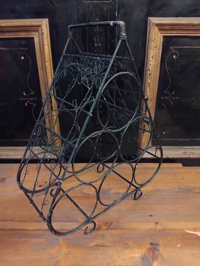 Metal 6 Bottle wine rack