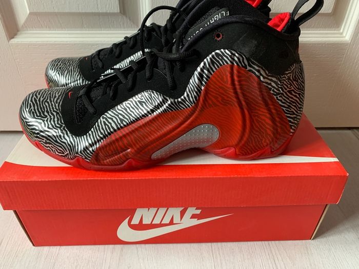 Nike Air Flightposite Exposed Zebra UK 11/ US 12 Deadstock