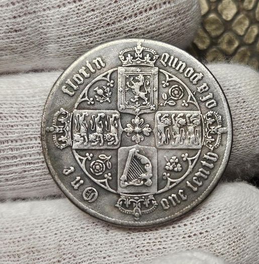Victoria 1852-1881One Florin / Gothic Head / British Coins / Restrike reproductions