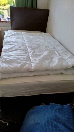 Single bed with matress and headboard